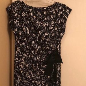 Just ... Taylor size 10 black & white dress.